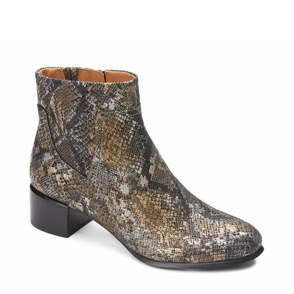 VIONIC WOMEN'S VIVIEN KAMRYN WATERPROOF ANKLE BOOT- SUPPORTIVE